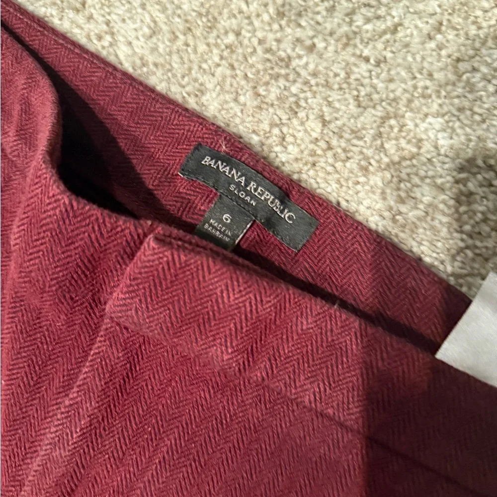 BUNDLE Banana Republic BURGUNDY and Black Dress Pants with Classic Style & Plaid